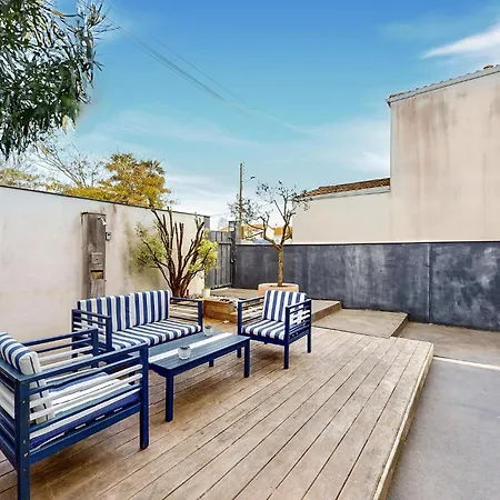 Casa vacanze Amazing In Saint-georges-de-didon *